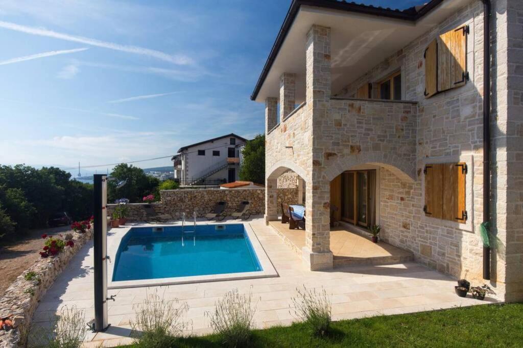 הוילה קראליביצה Stone House Iva מראה חיצוני תמונה